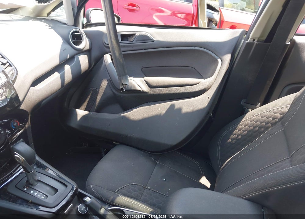 2019 FORD FIESTA VIN: 3FADP4BJ5KM164960