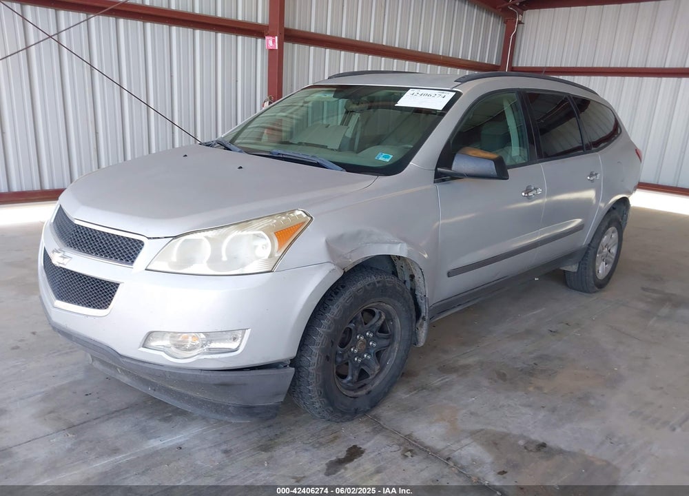 2011 CHEVROLET TRAVERSE LS VIN: 1GNKRFED3BJ155269
