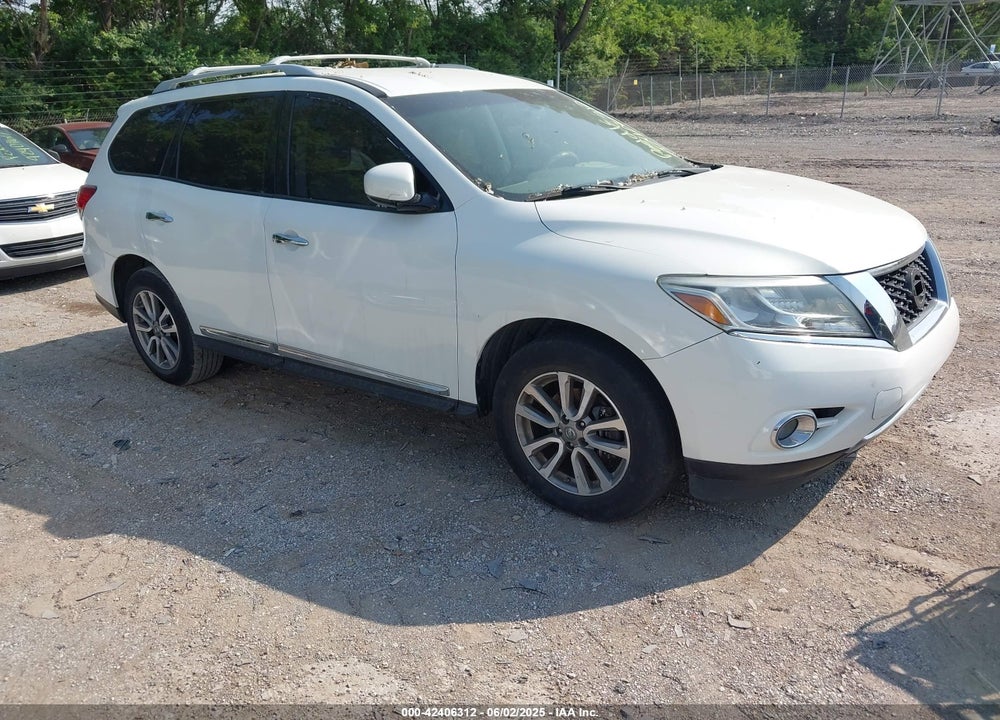 2013 NISSAN PATHFINDER SL VIN: 5N1AR2MM7DC608505