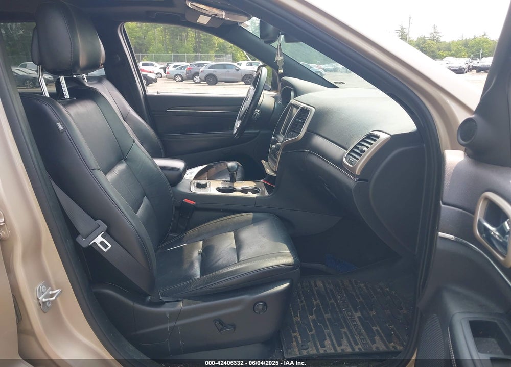 2015 JEEP GRAND CHEROKEE VIN: 1C4RJFBG5FC840929