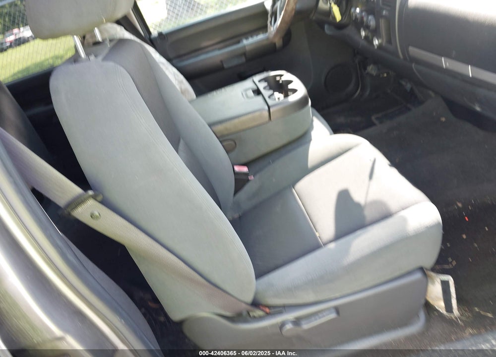 2009 CHEVROLET SILVERADO 1500 LT VIN: 3GCEK23M19G255503