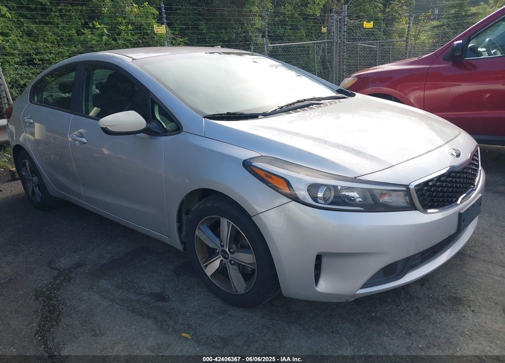 2018 KIA FORTE LX VIN: 3KPFL4A76JE274705