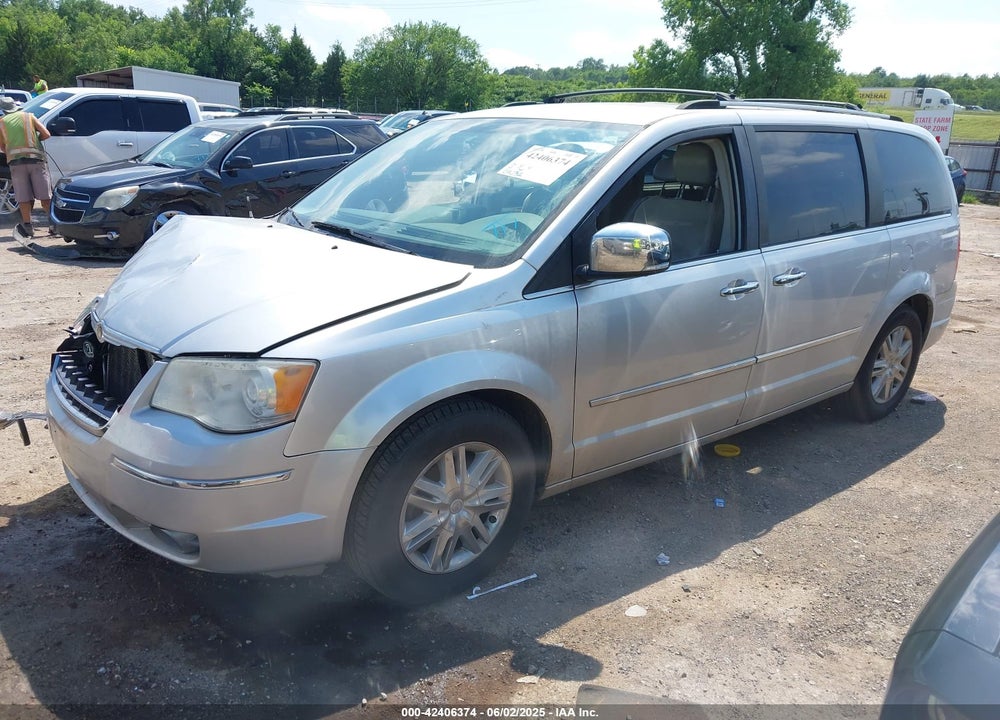 2008 CHRYSLER TOWN & COUNTRY LIMITED VIN: 2A8HR64X68R127607