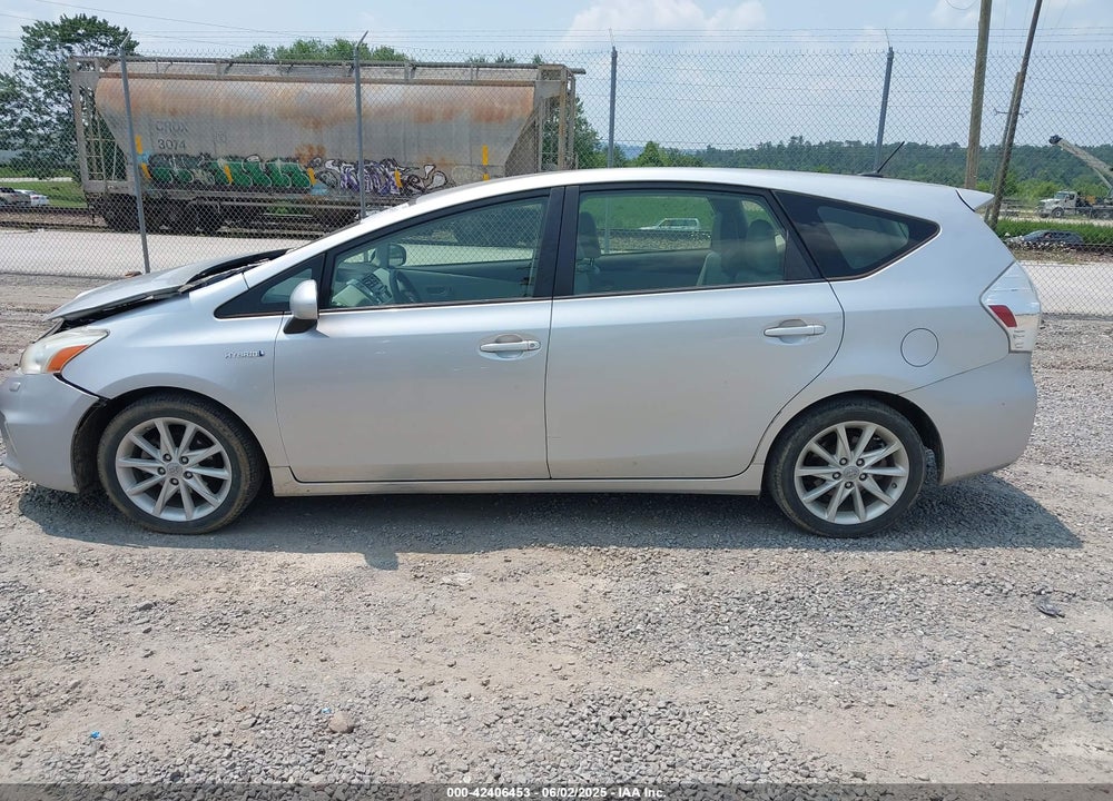 2012 TOYOTA PRIUS V FIVE VIN: JTDZN3EU3C3032952