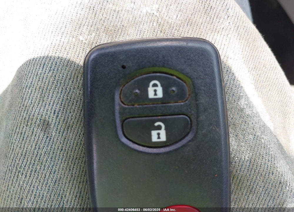 2012 TOYOTA PRIUS V FIVE VIN: JTDZN3EU3C3032952
