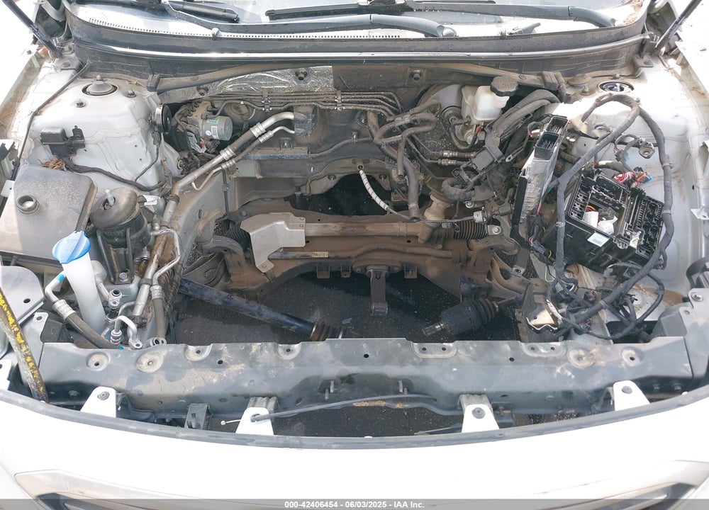 2015 HYUNDAI SONATA VIN: 5NPE24AF1FH017606