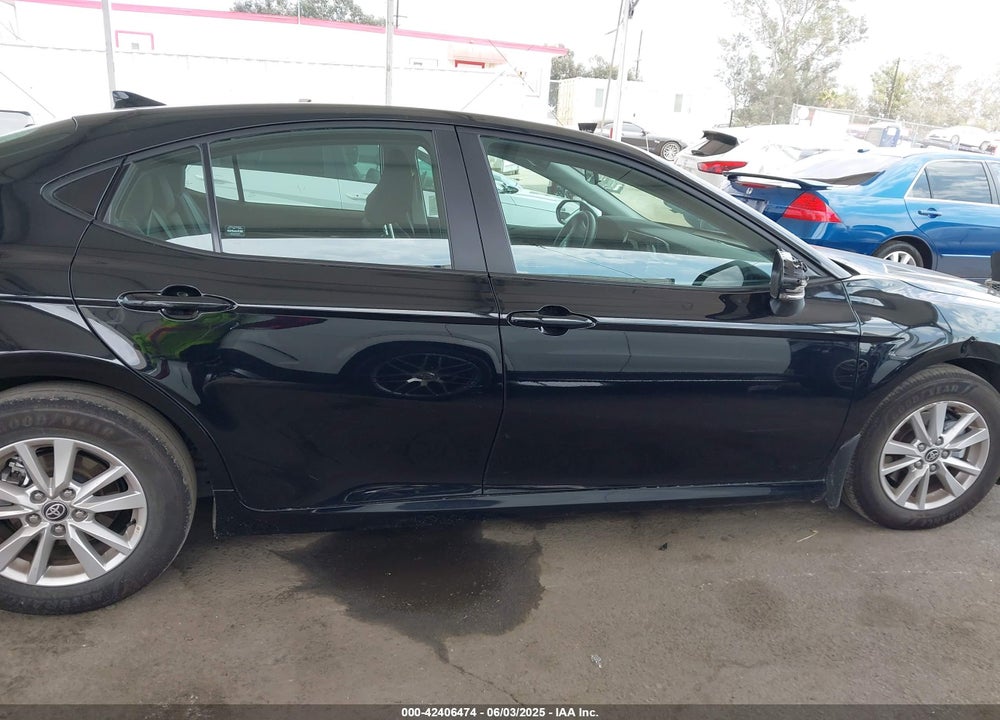 2025 TOYOTA CAMRY VIN: 4T1DAACK2SU550647