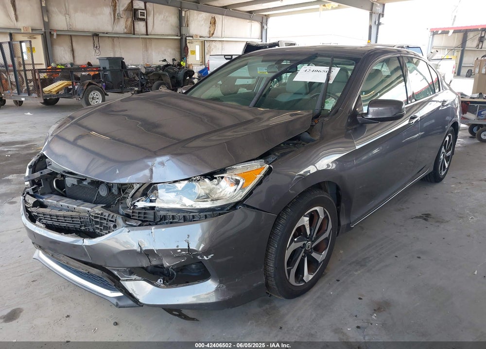 2016 HONDA ACCORD VIN: 1HGCR3F89GA011666
