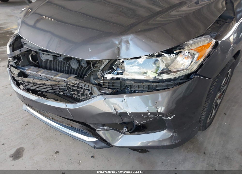 2016 HONDA ACCORD VIN: 1HGCR3F89GA011666