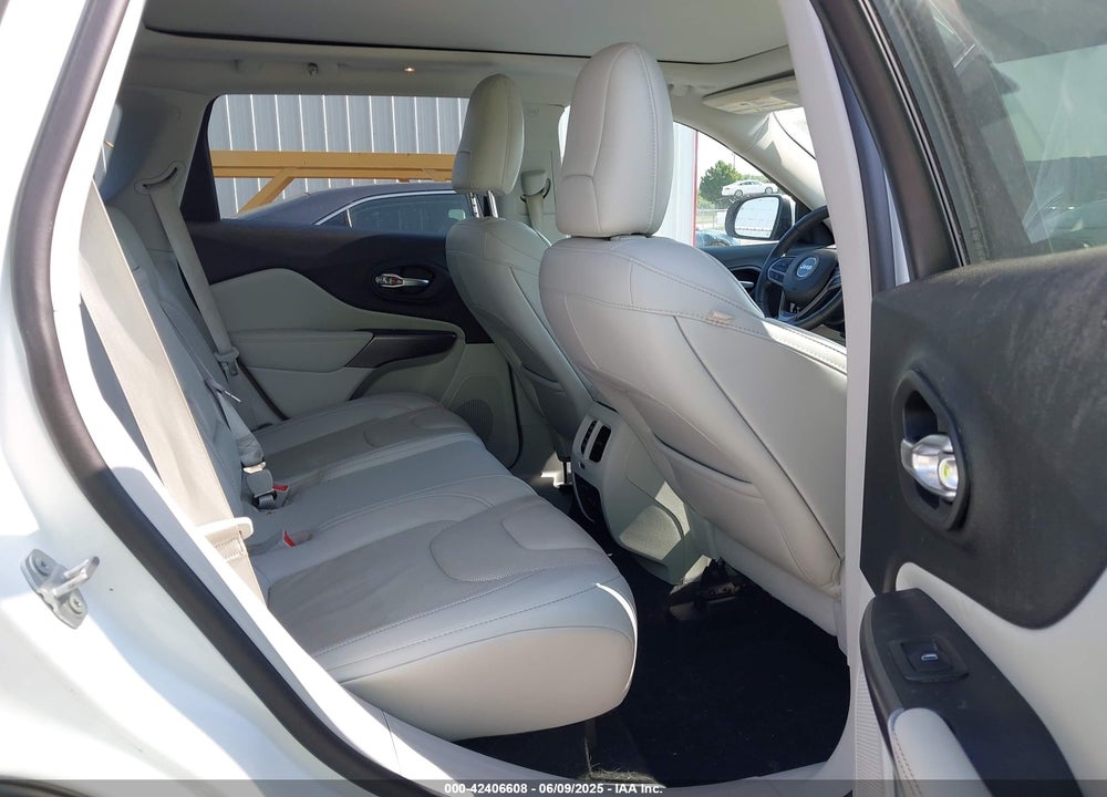2019 JEEP CHEROKEE VIN: 1C4PJMDNXKD393171