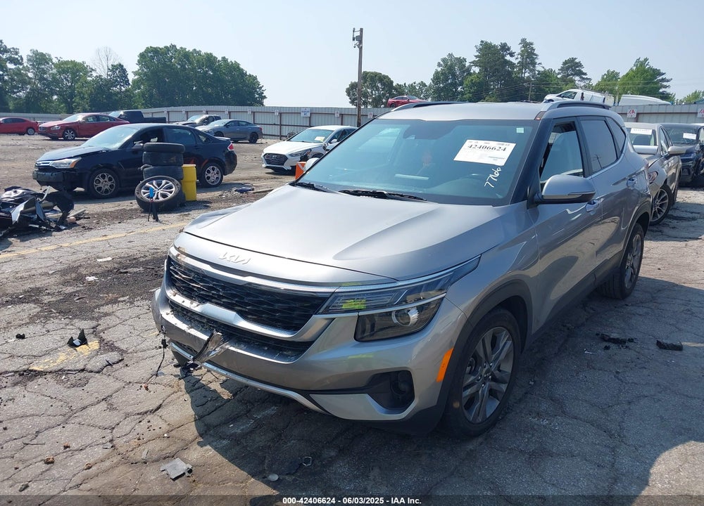 2022 KIA SELTOS VIN: KNDEU2AAXN7302083