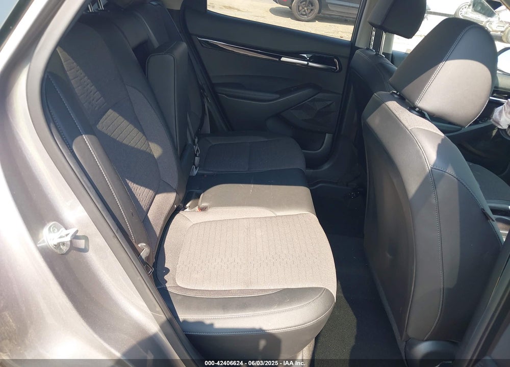 2022 KIA SELTOS VIN: KNDEU2AAXN7302083