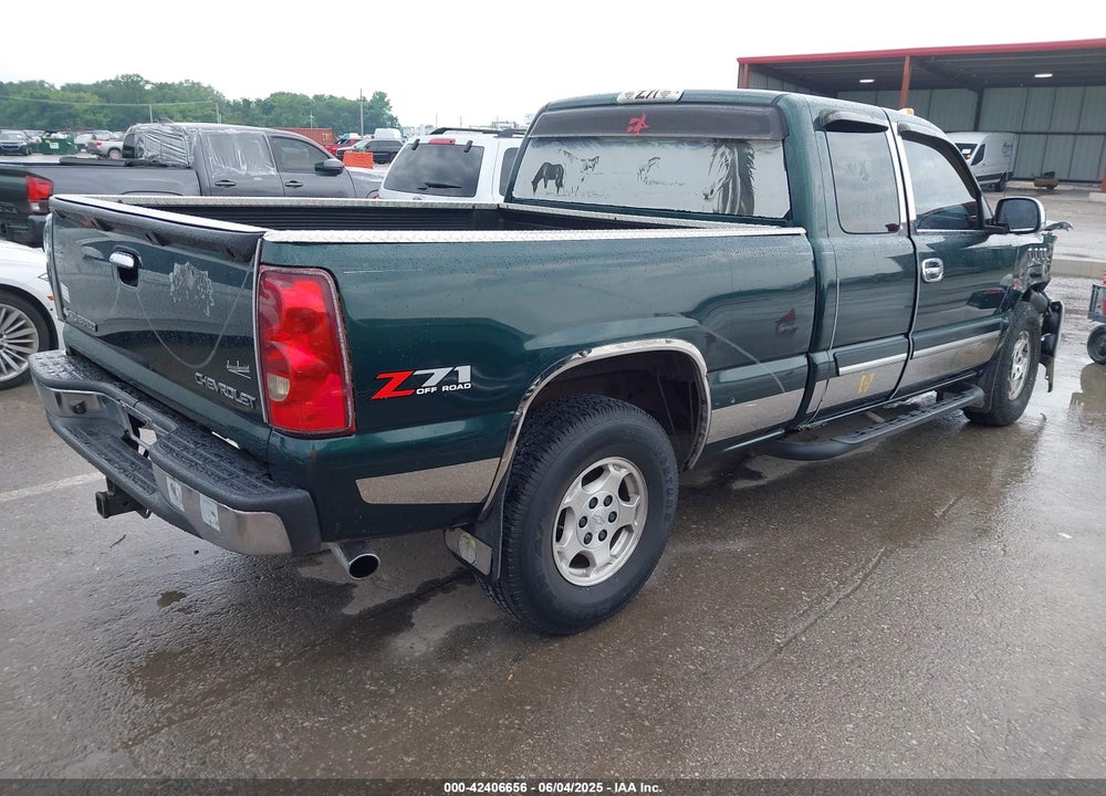 2003 CHEVROLET SILVERADO 1500 LS VIN: 2GCEK19T331379362