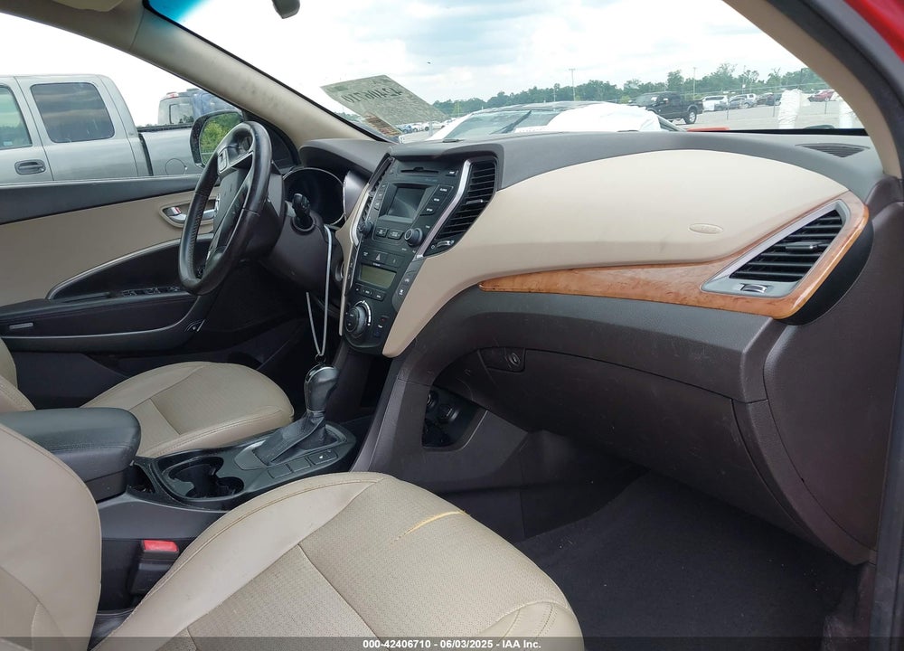 2014 HYUNDAI SANTA FE VIN: KM8SN4HF7EU059195