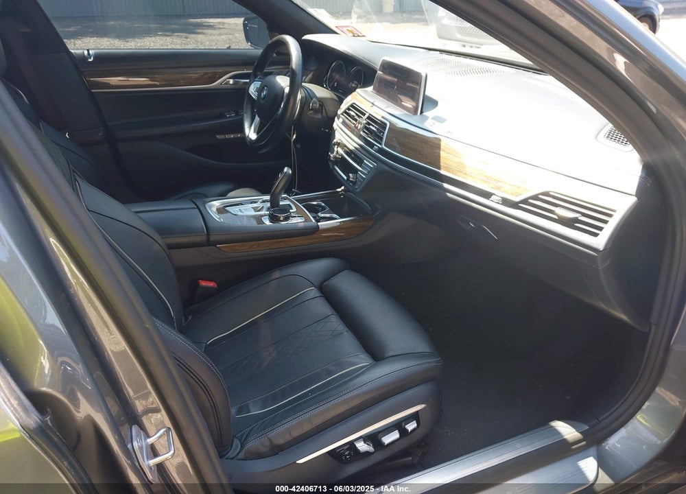 2017 BMW ALPINA B7 XDRIVE VIN: WBA7F2C54HG421509