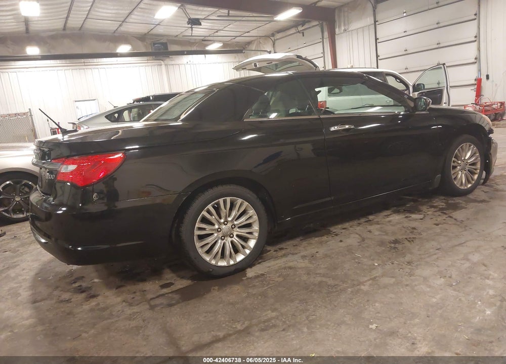 2011 CHRYSLER 200 VIN: 1C3BC7EGXBN546071