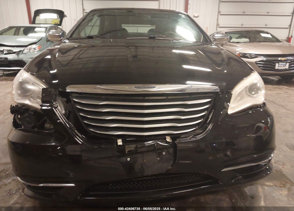 2011 CHRYSLER 200 VIN: 1C3BC7EGXBN546071