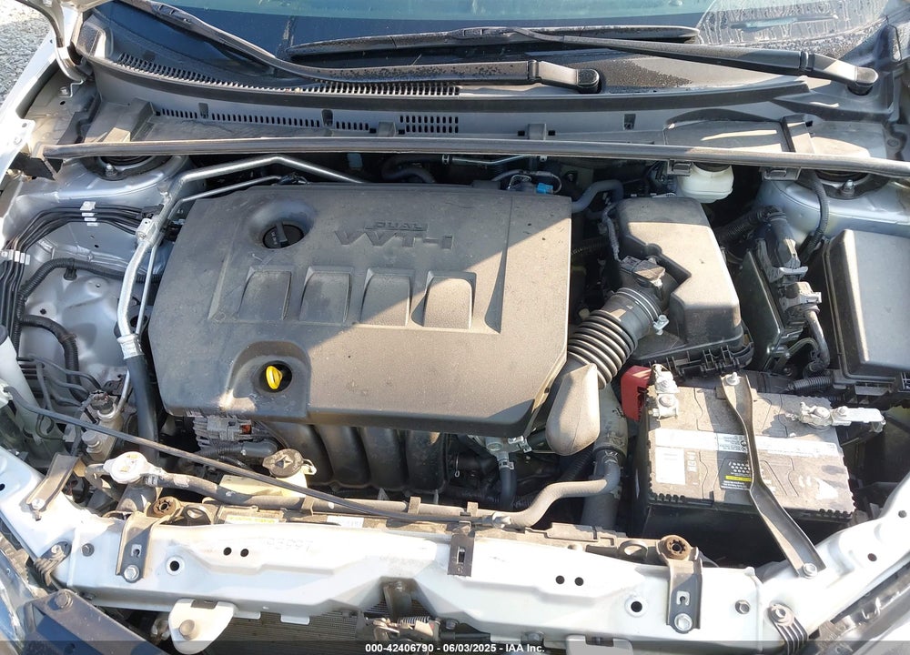 2018 TOYOTA COROLLA LE VIN: 2T1BURHE0JC117814