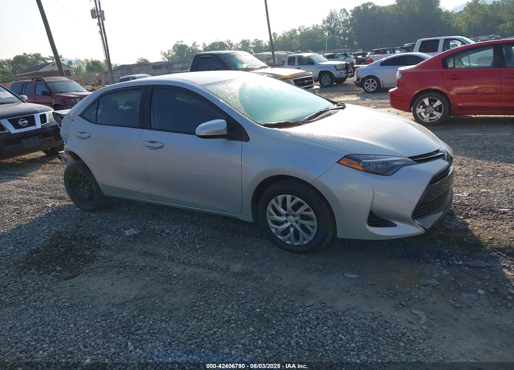 2018 TOYOTA COROLLA LE VIN: 2T1BURHE0JC117814