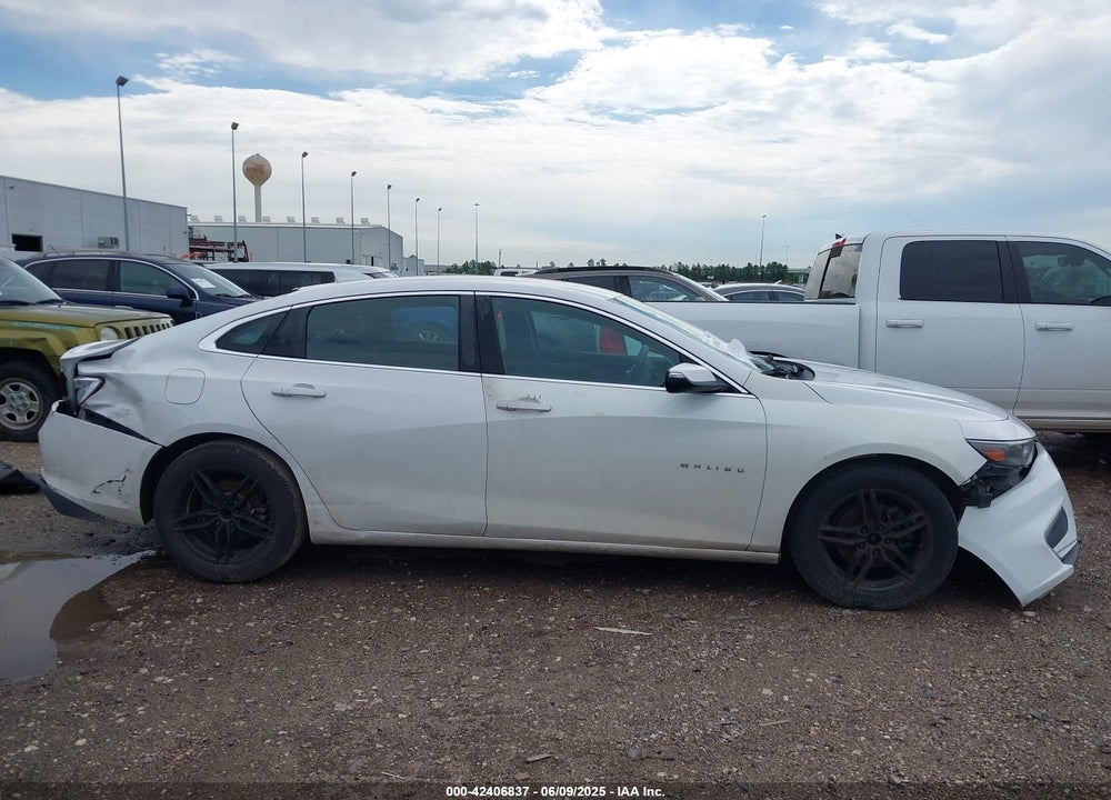 2018 CHEVROLET MALIBU LT VIN: 1G1ZD5ST5JF179174