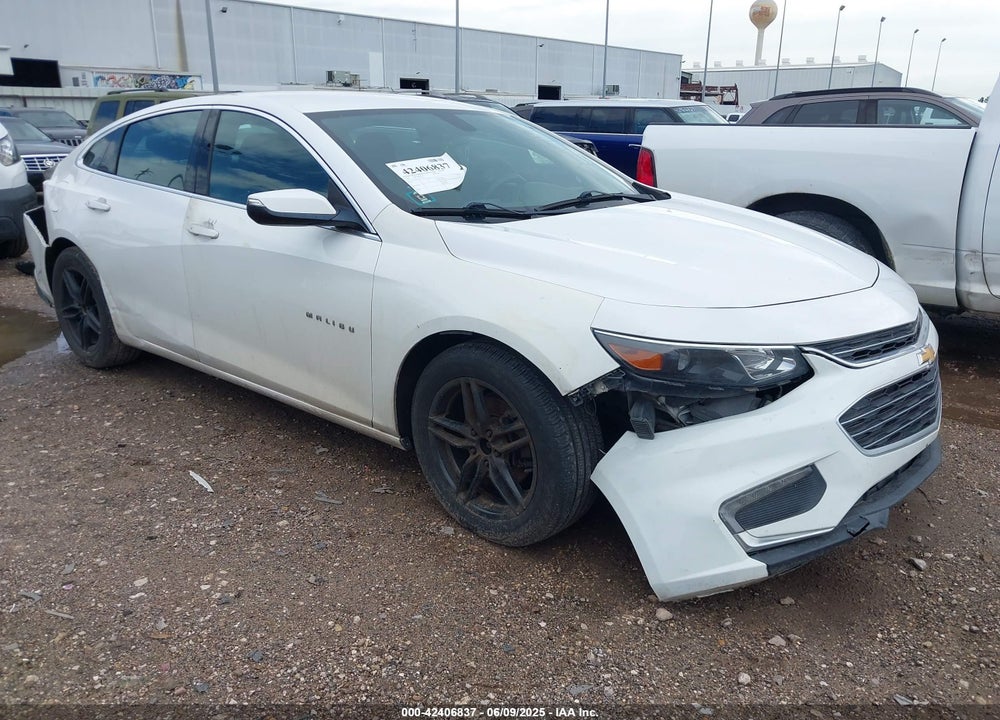 2018 CHEVROLET MALIBU LT VIN: 1G1ZD5ST5JF179174