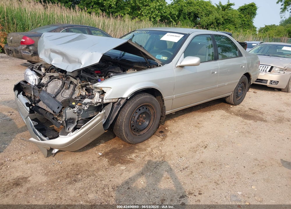 2001 TOYOTA CAMRY LE VIN: 4T1BG22K91U108962