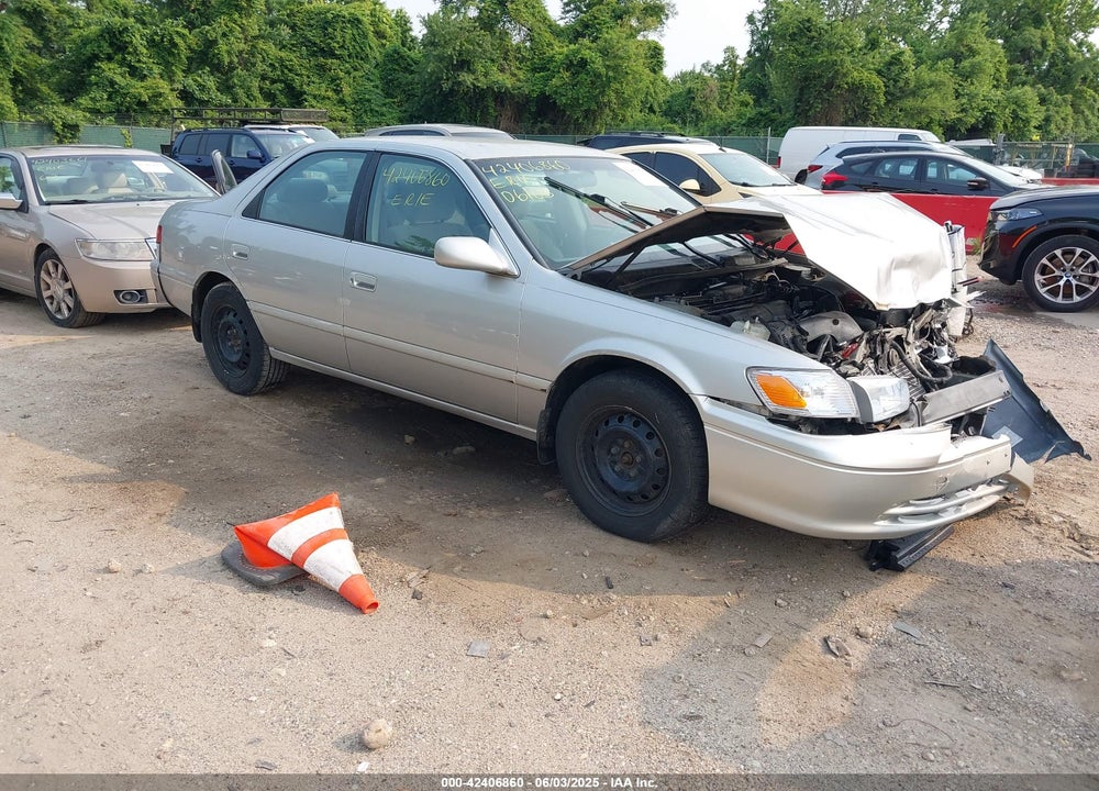 2001 TOYOTA CAMRY LE VIN: 4T1BG22K91U108962