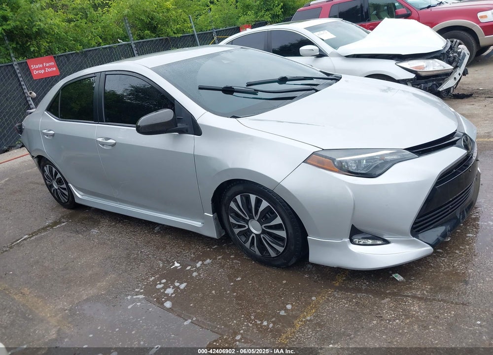 2018 TOYOTA COROLLA LE VIN: 5YFBURHE9JP823079