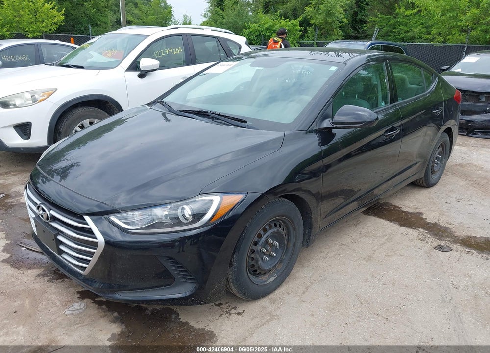 2017 HYUNDAI ELANTRA SE VIN: 5NPD74LF6HH082139