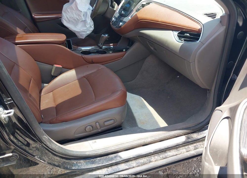 2016 CHEVROLET MALIBU VIN: 1G1ZH5SX6GF352345