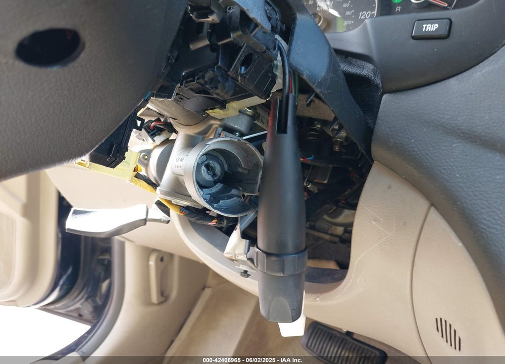 2007 HYUNDAI ELANTRA VIN: KMHDU46D07U244530