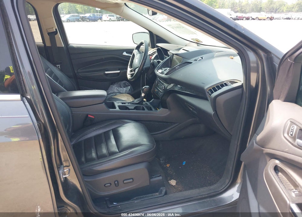 2017 FORD ESCAPE TITANIUM VIN: 1FMCU0J97HUB64604