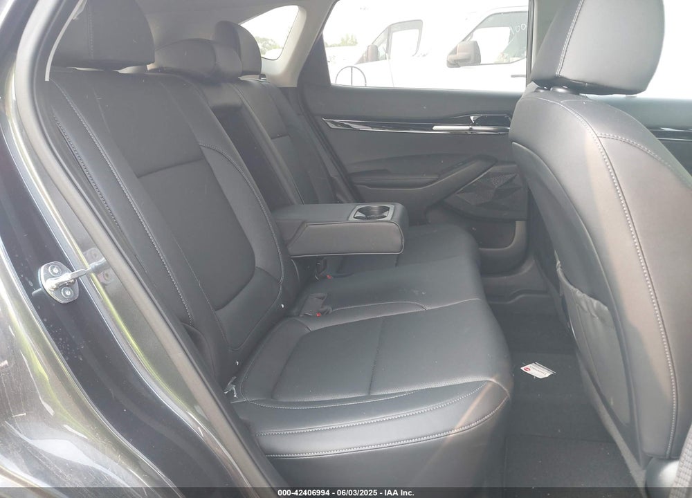 2024 KIA SELTOS EX VIN: KNDERCAA7R7637685