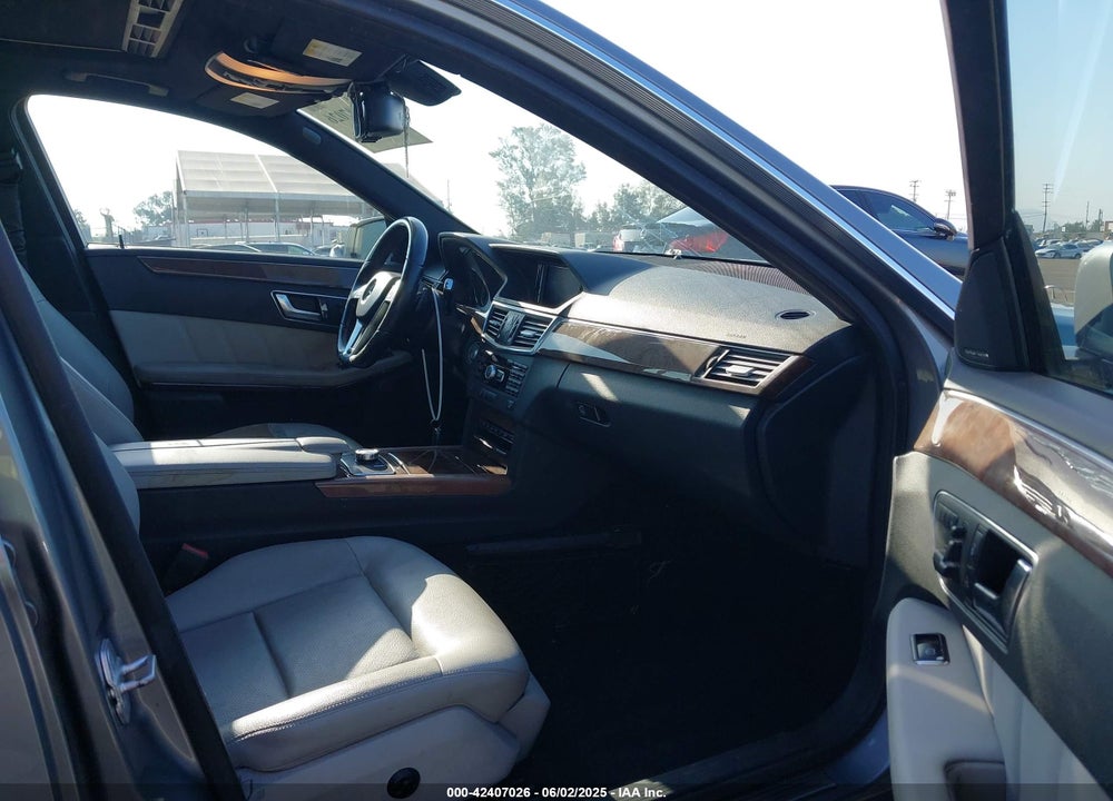 2013 MERCEDES-BENZ E 350 VIN: WDDHF5KB0DA745639