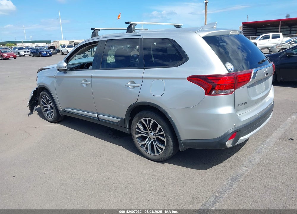2018 MITSUBISHI OUTLANDER SE VIN: JA4AD3A34JZ016163