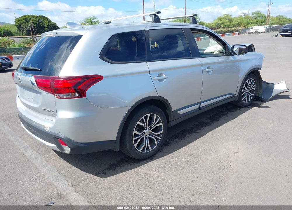 2018 MITSUBISHI OUTLANDER SE VIN: JA4AD3A34JZ016163