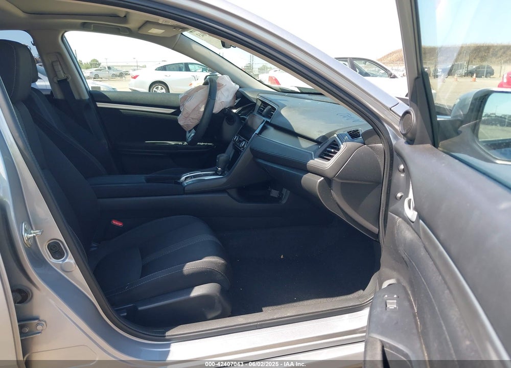 2016 HONDA CIVIC VIN: 19XFC1F38GE208203