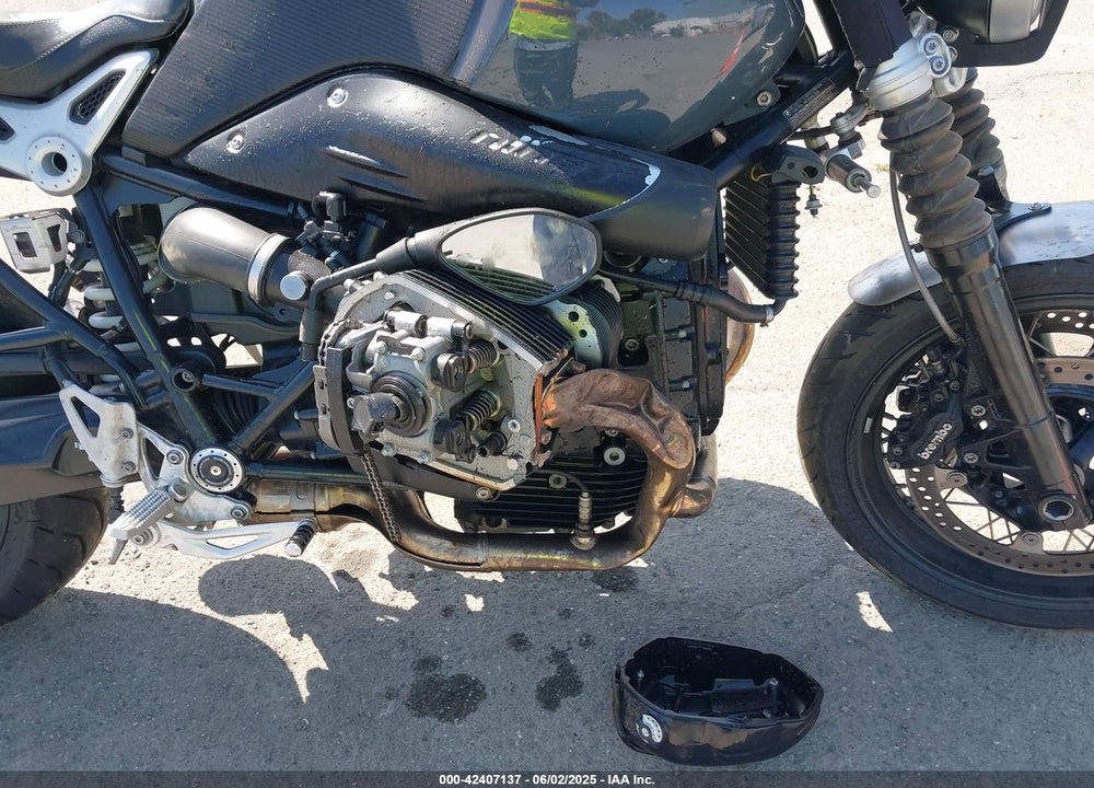 2017 BMW R NINE T PURE VIN: WB10J1305HZ731607