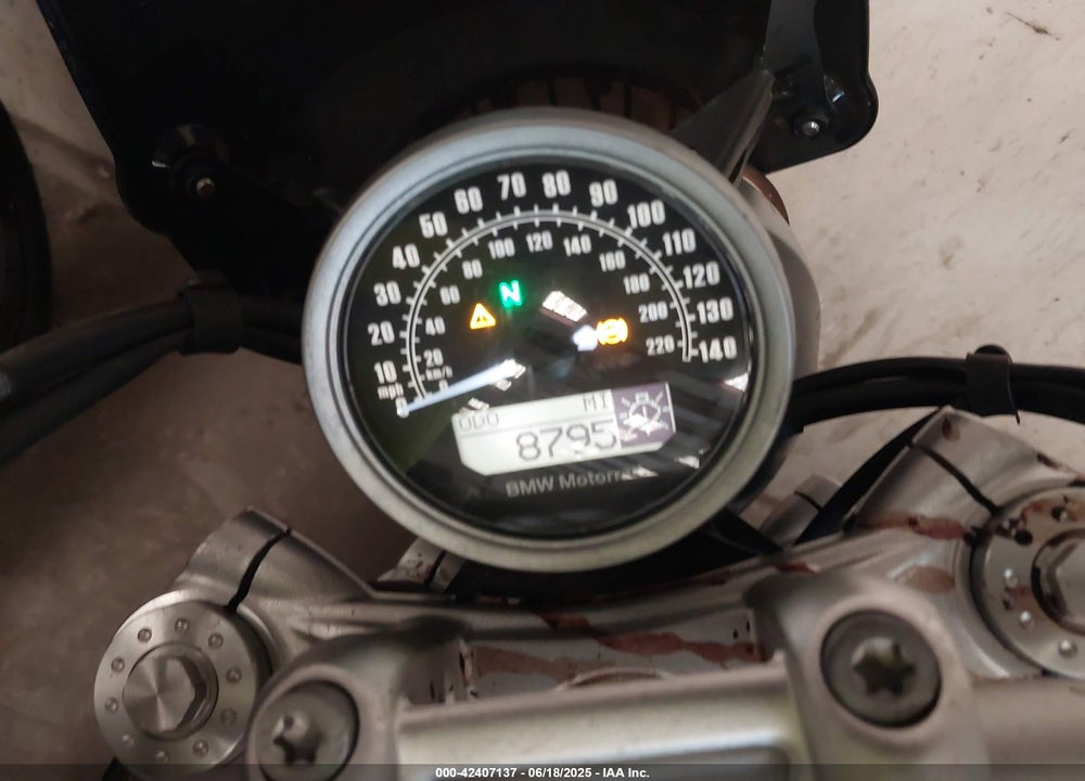 2017 BMW R NINE T PURE VIN: WB10J1305HZ731607
