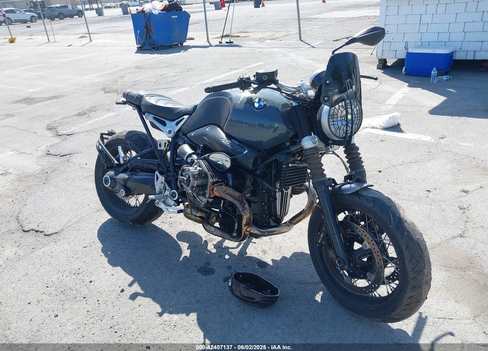 2017 BMW R NINE T PURE VIN: WB10J1305HZ731607