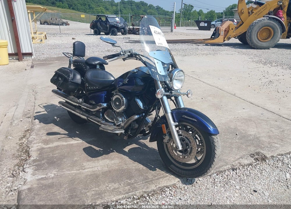 2005 YAMAHA XVS1100 A VIN: JYAVP11E85A066536