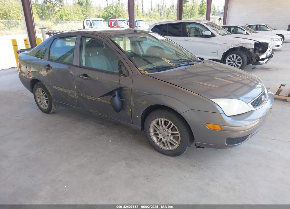 2007 FORD FOCUS S/SE/SES VIN: 1FAFP34N07W251675