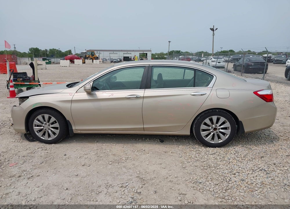 2014 HONDA ACCORD VIN: 1HGCR2F85EA092964