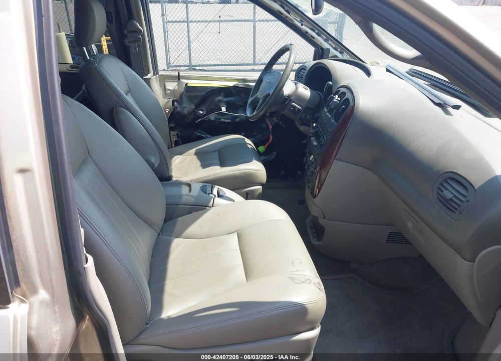 2004 CHRYSLER TOWN & COUNTRY TOURING VIN: 2C4GP54L94R584616