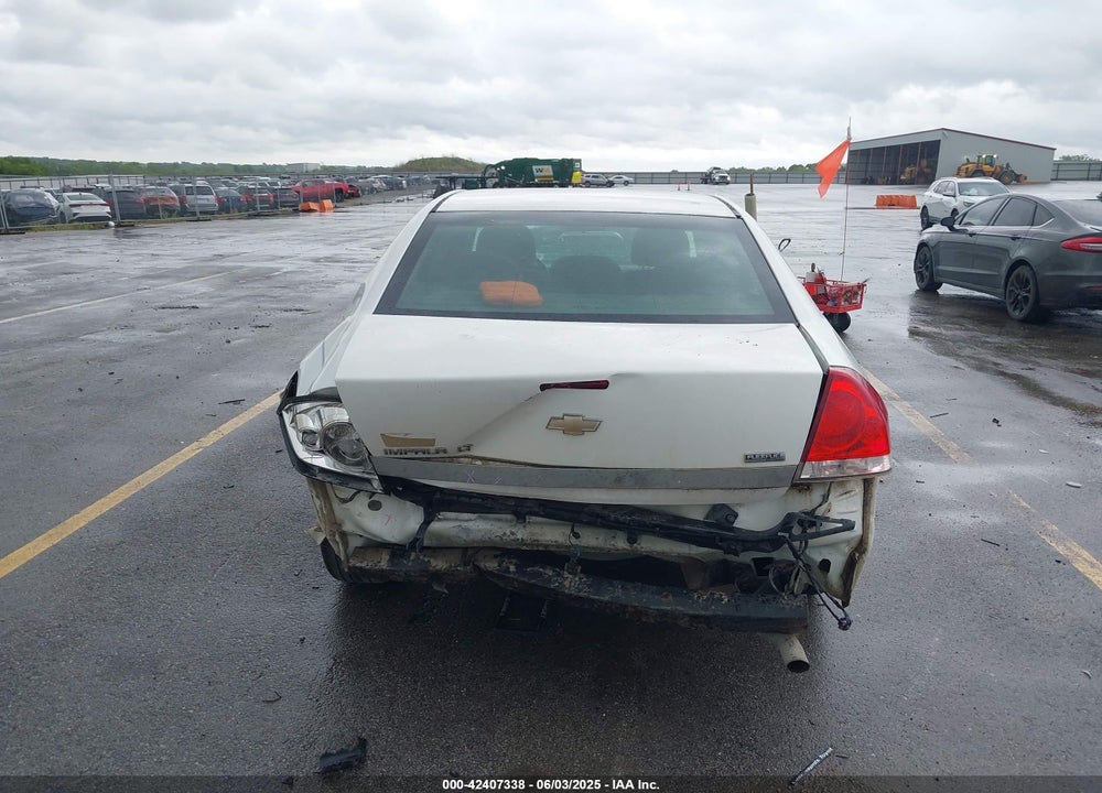 2011 CHEVROLET IMPALA LT VIN: 2G1WG5EK1B1137123