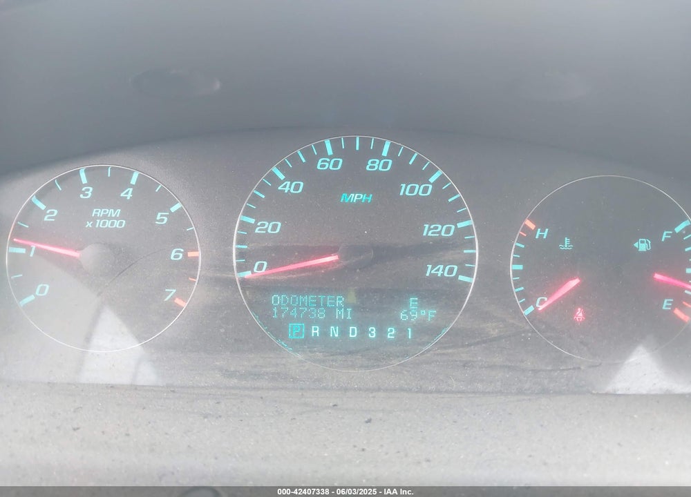 2011 CHEVROLET IMPALA LT VIN: 2G1WG5EK1B1137123