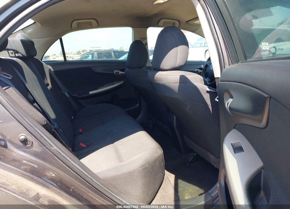 2011 TOYOTA COROLLA S VIN: 2T1BU4EE8BC601500