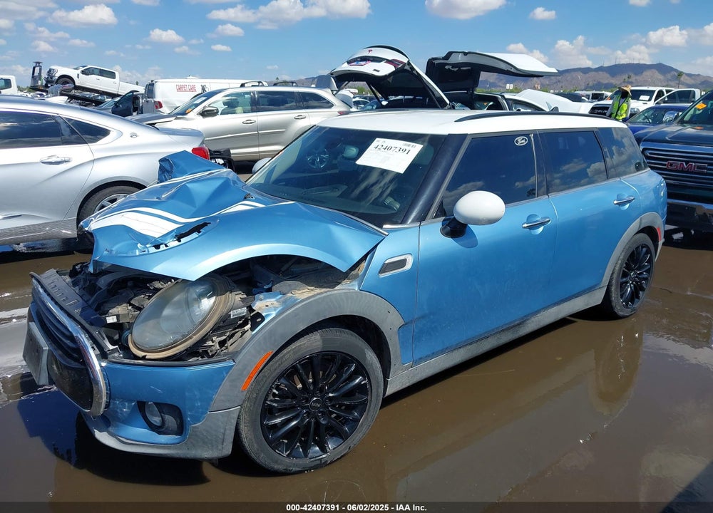 2017 MINI COOPER CLUBMAN VIN: WMWLN5C3XH2E33682