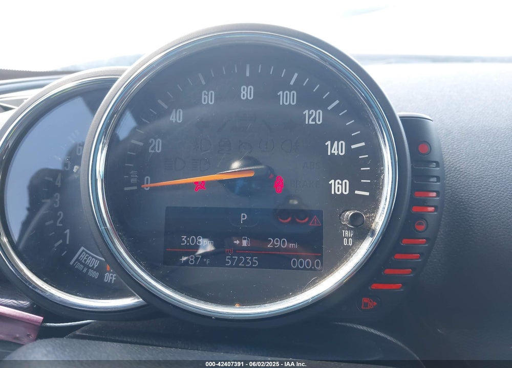2017 MINI COOPER CLUBMAN VIN: WMWLN5C3XH2E33682