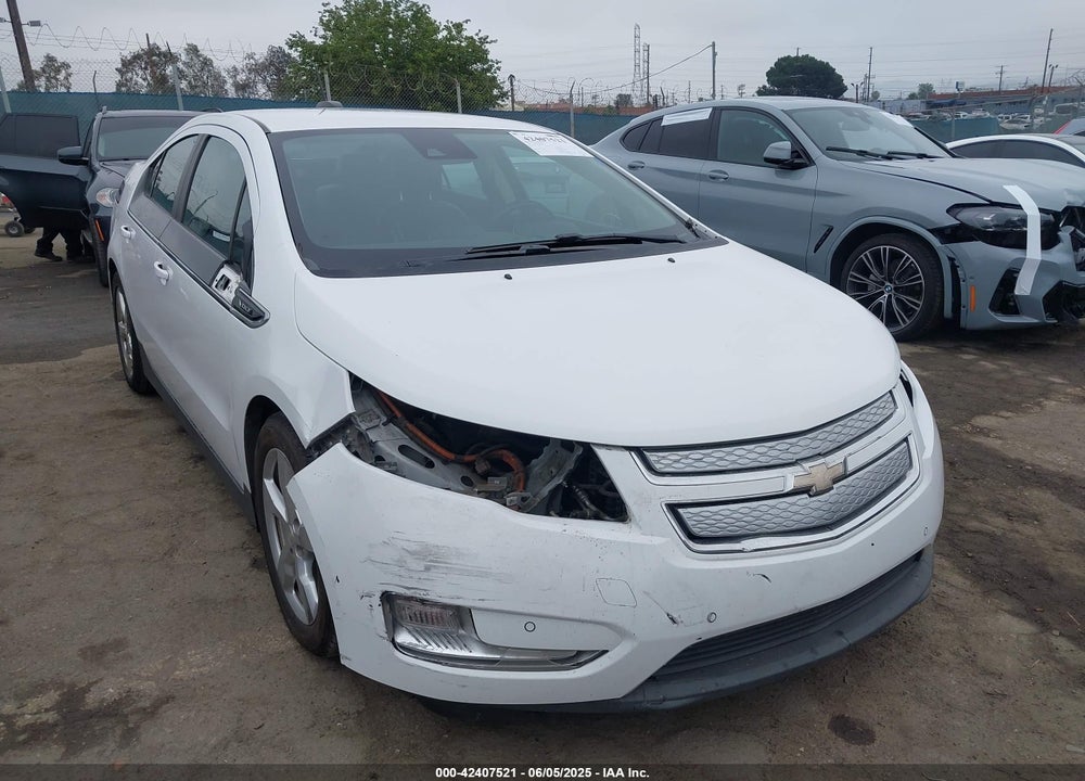 2015 CHEVROLET VOLT VIN: 1G1RB6E47FU122204